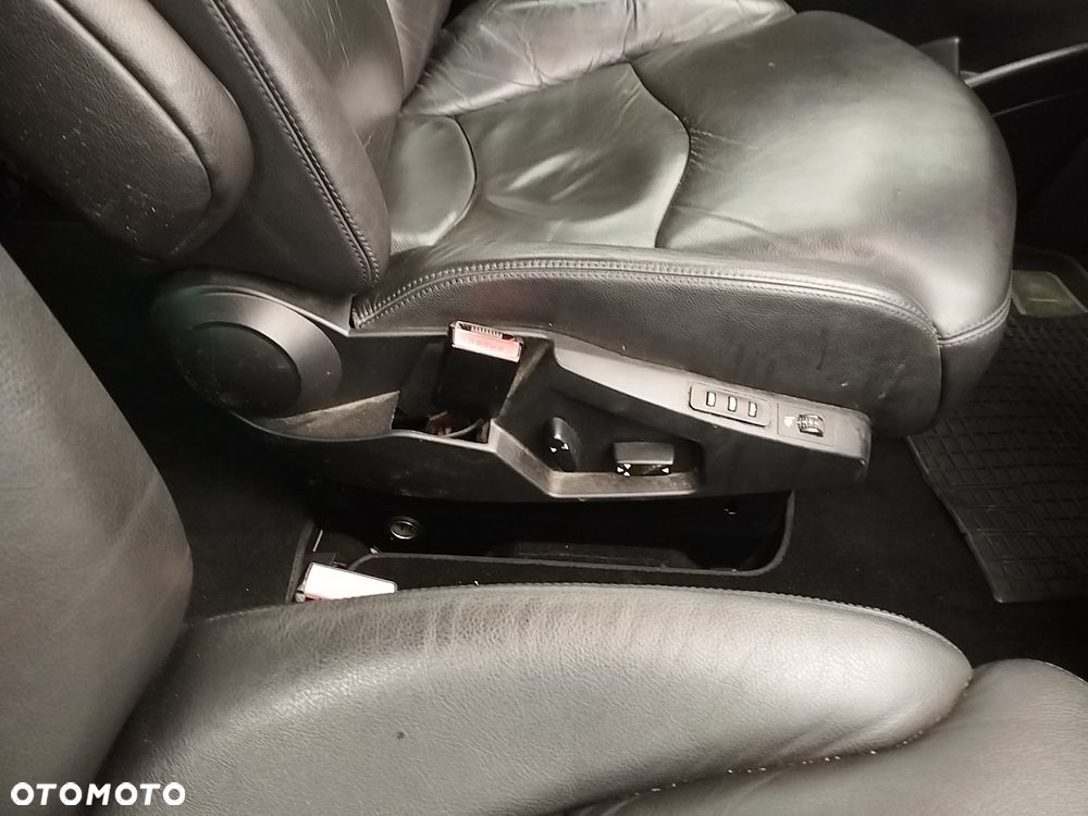 Peugeot 807 HDi 135 Platinum Pullmann - 13