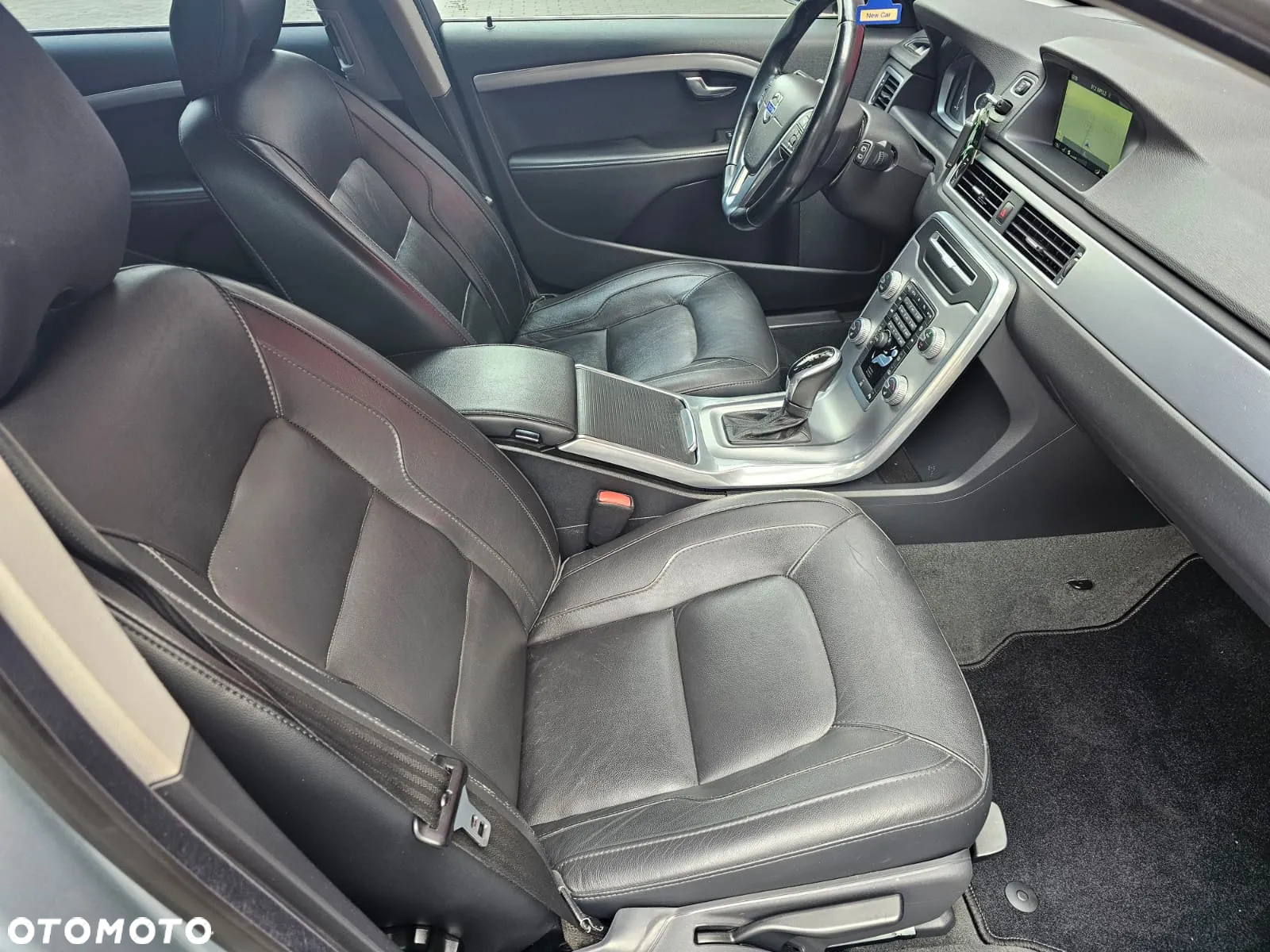 Volvo V70 D2 Geartronic Powershift Momentum - 21