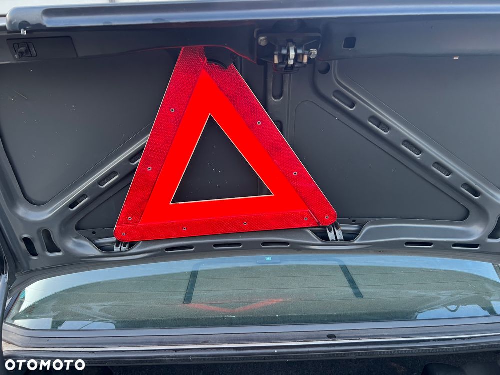 Mercedes-Benz W201 (190) - 13