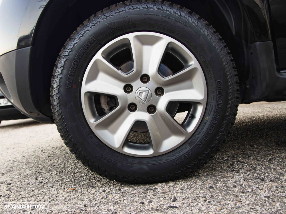 Dacia Duster 1.5 dCi Confort Cuir 4WD - 41