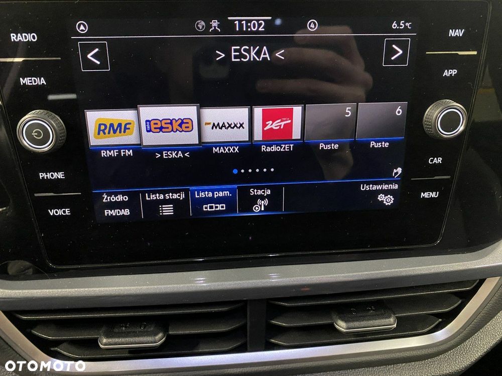 Volkswagen T-Roc - 33