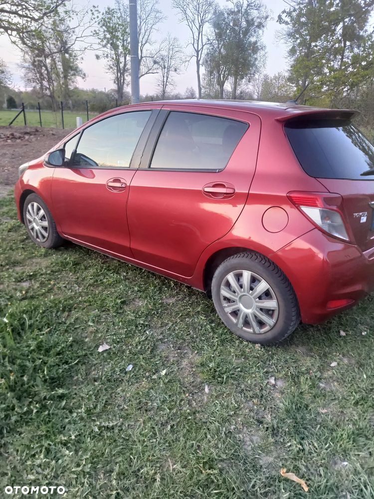 Toyota Yaris 1.33 Luna - 8