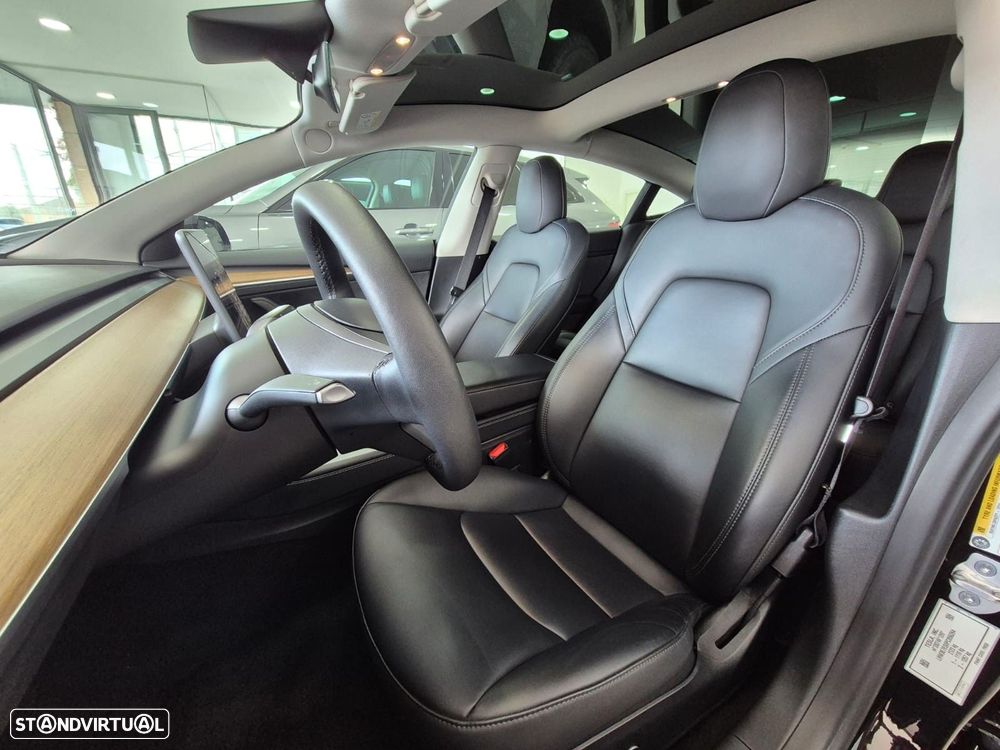 Tesla Model 3 Long Range Tração Traseira - 10