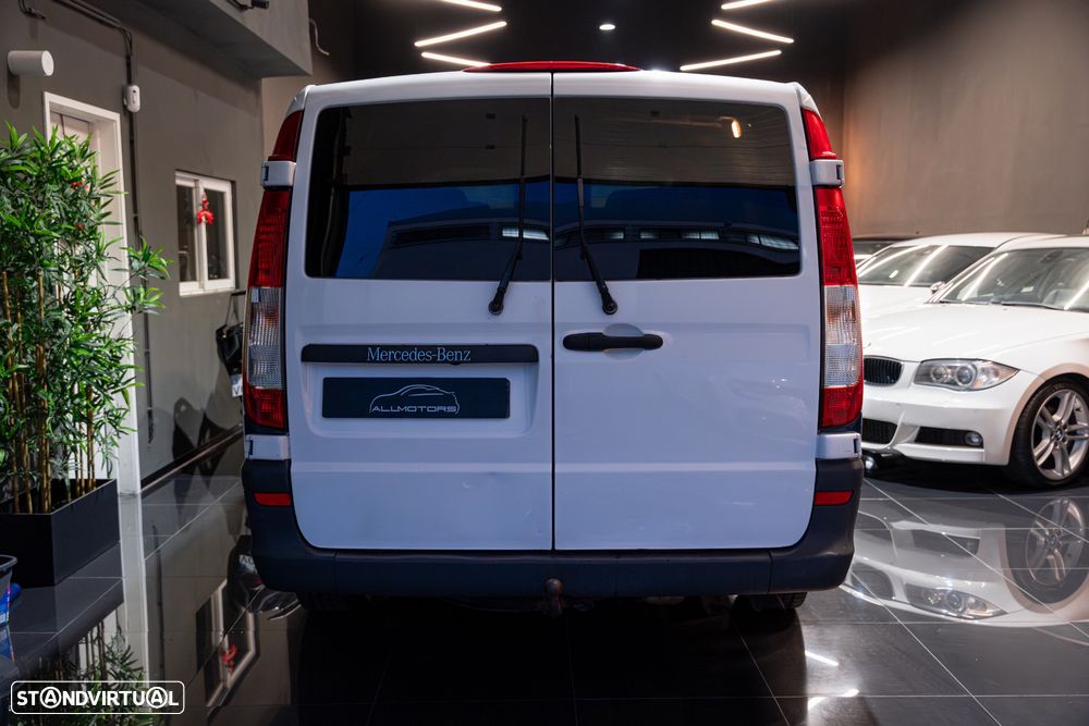 Mercedes-Benz Vito 6 Lugares - 10