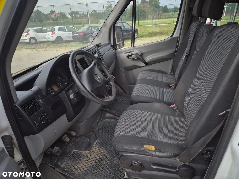 Mercedes-Benz Sprinter - 7
