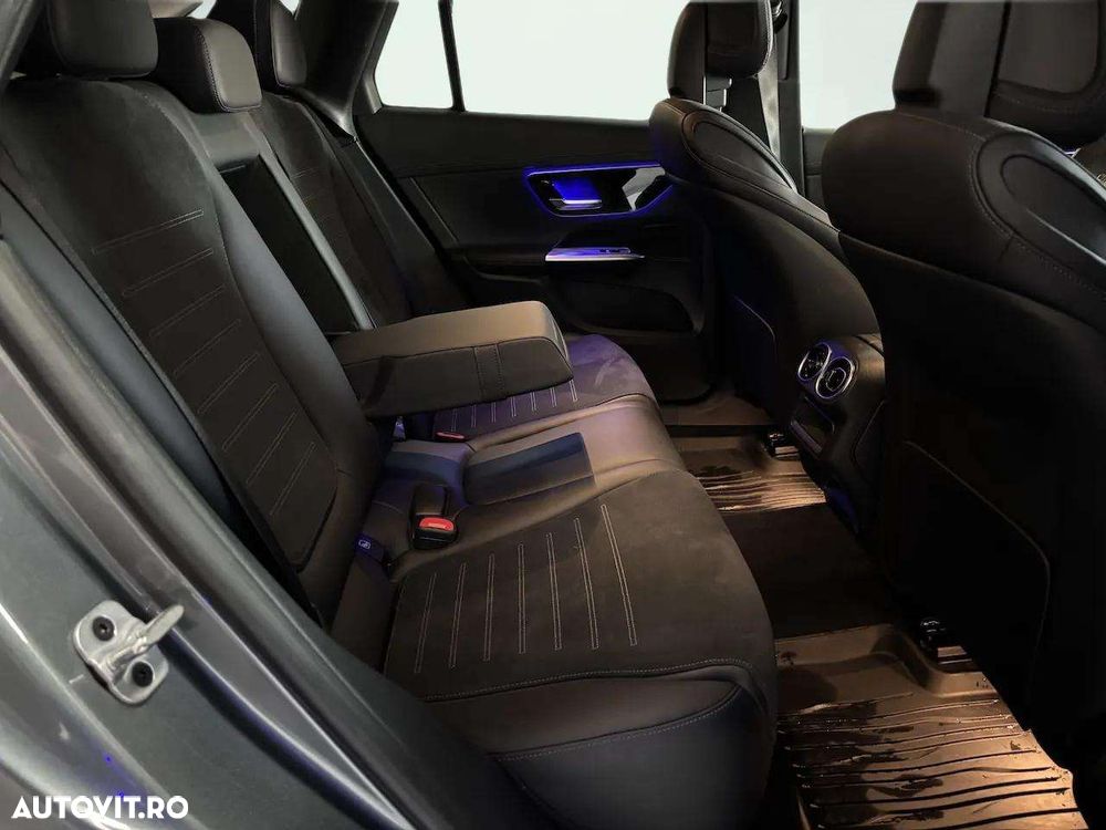 Mercedes-Benz GLC - 18