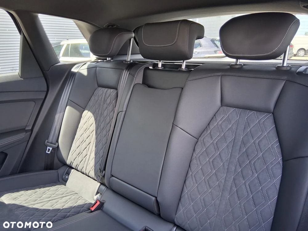 Audi Q4 Sportback e-tron 40 77kWh S Line - 8