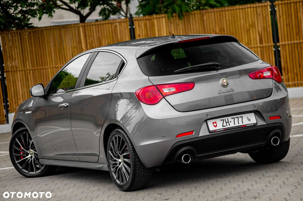 Alfa Romeo Giulietta 1.8 TBi 16V TCT Quadrifoglio Verde - 11