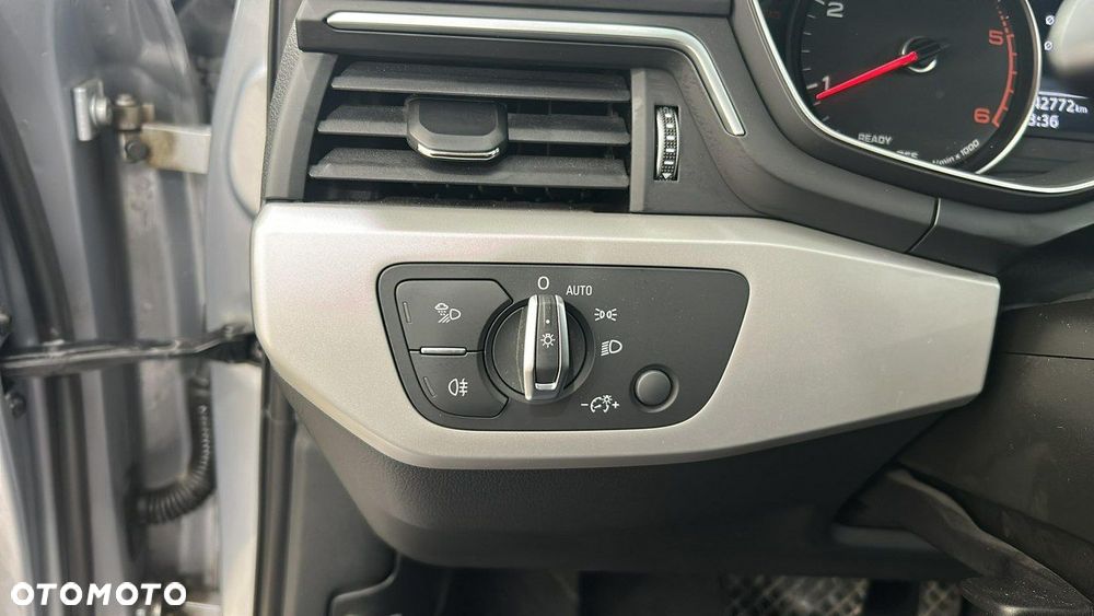 Audi A4 Limousine - 27