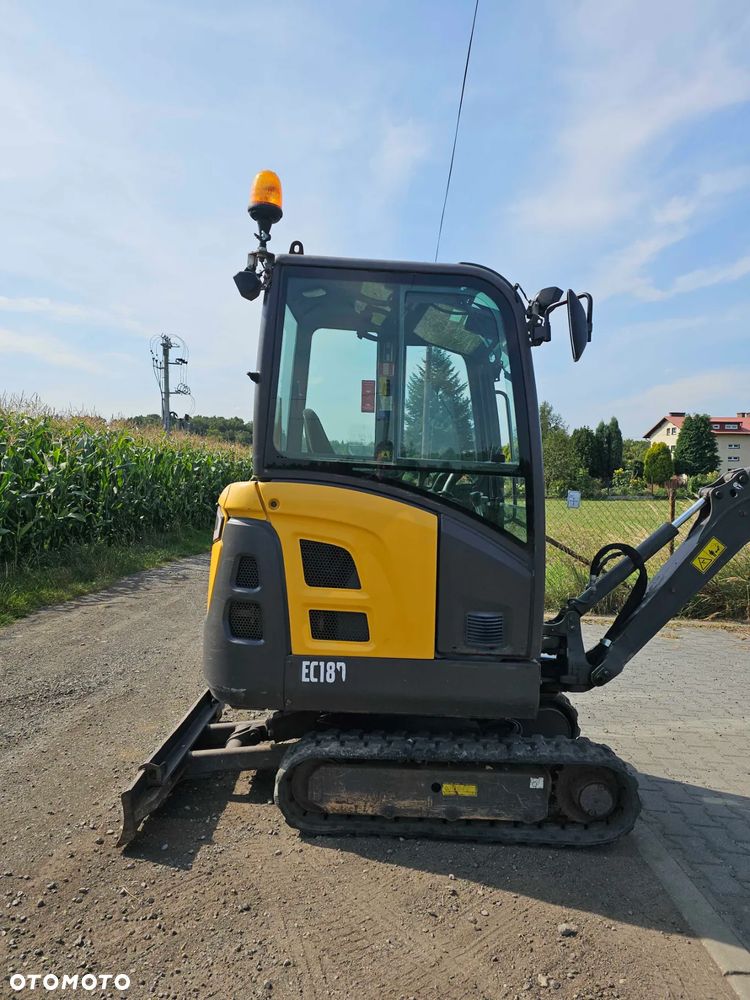 Volvo EC18D - 6