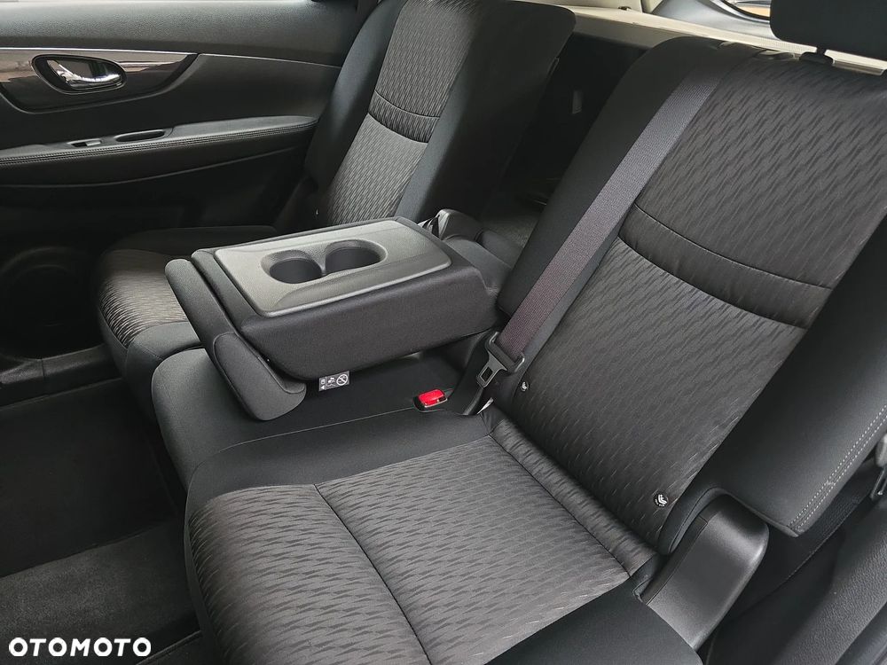 Nissan X-Trail - 17
