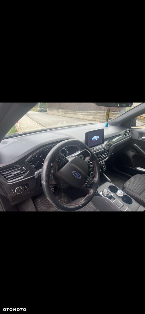 Ford Focus 2.0 EcoBlue STart-Stopp-System ST-LINE - 8
