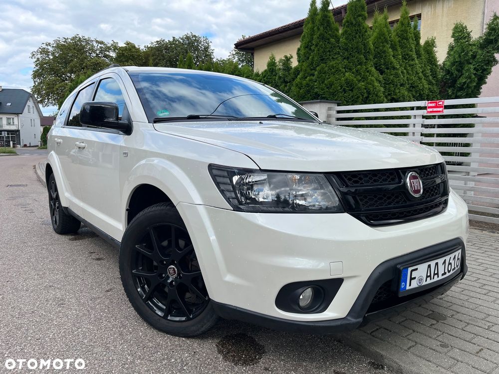 Fiat Freemont 2.0 Multijet Black Code AWD - 1