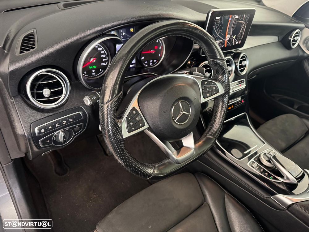 Mercedes-Benz GLC 250 d 4Matic 9G-TRONIC AMG Line - 11