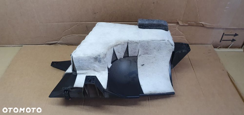 Głośnik basowy subwoofer Harman Mercedes Klasa E W211 - 5