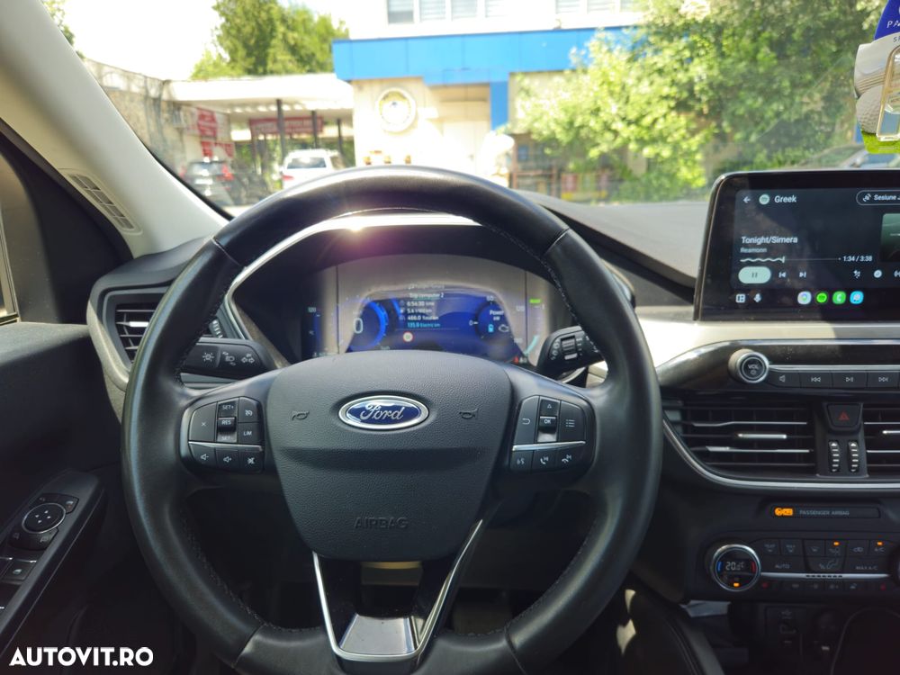 Ford Kuga - 6