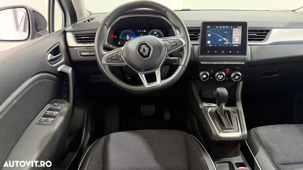 Renault Captur PHEV 160 Techno - 7