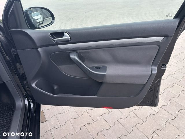Volkswagen Golf 1.9 TDI Tour - 18