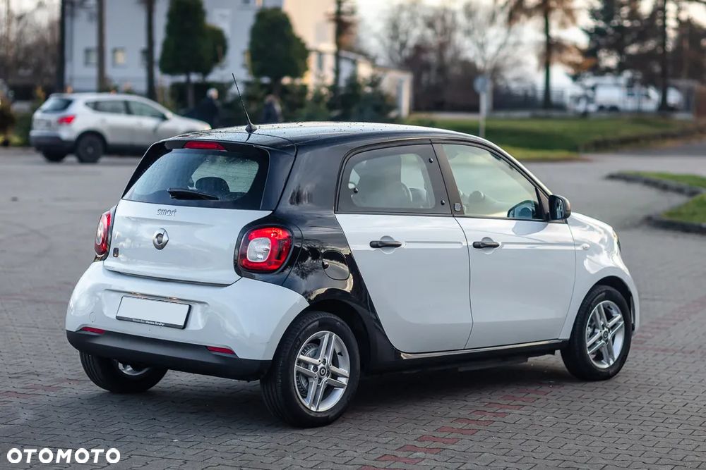 Smart Forfour EQ - 15