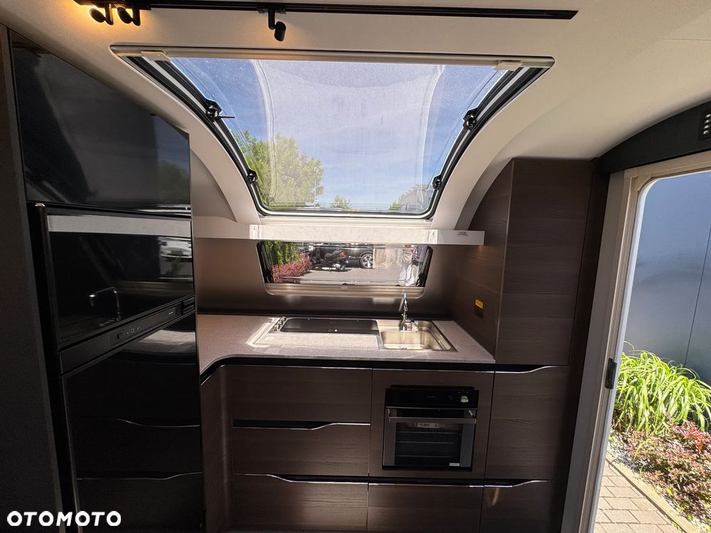 Adria ALPINA 663 HT - 40