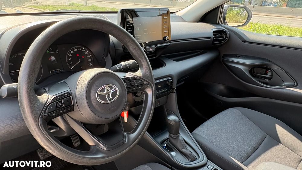 Toyota Yaris 1.5 VVT-i HSD Active - 14