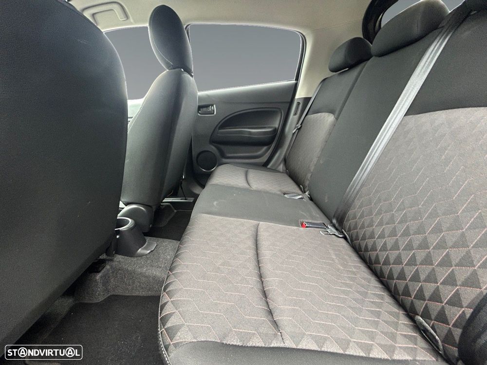 Mitsubishi Space Star 1.2 Intense Connect Edition - 14