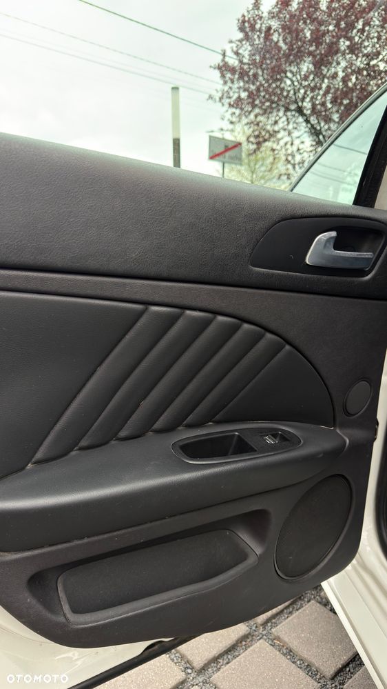 Alfa Romeo 159 1.9 JTDM 16V DPF ti - 34