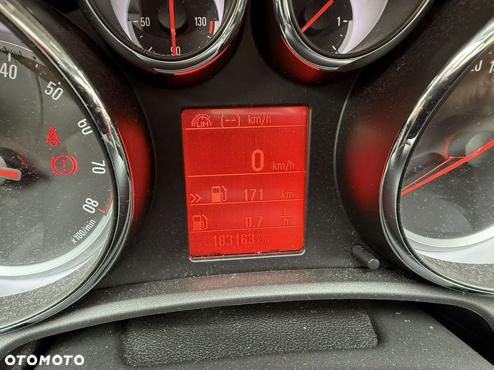 Opel Astra - 18