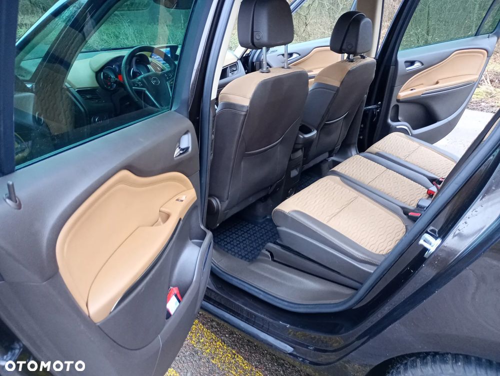 Opel Zafira 2.0 CDTI Cosmo - 18