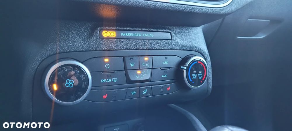 Ford Focus - 18