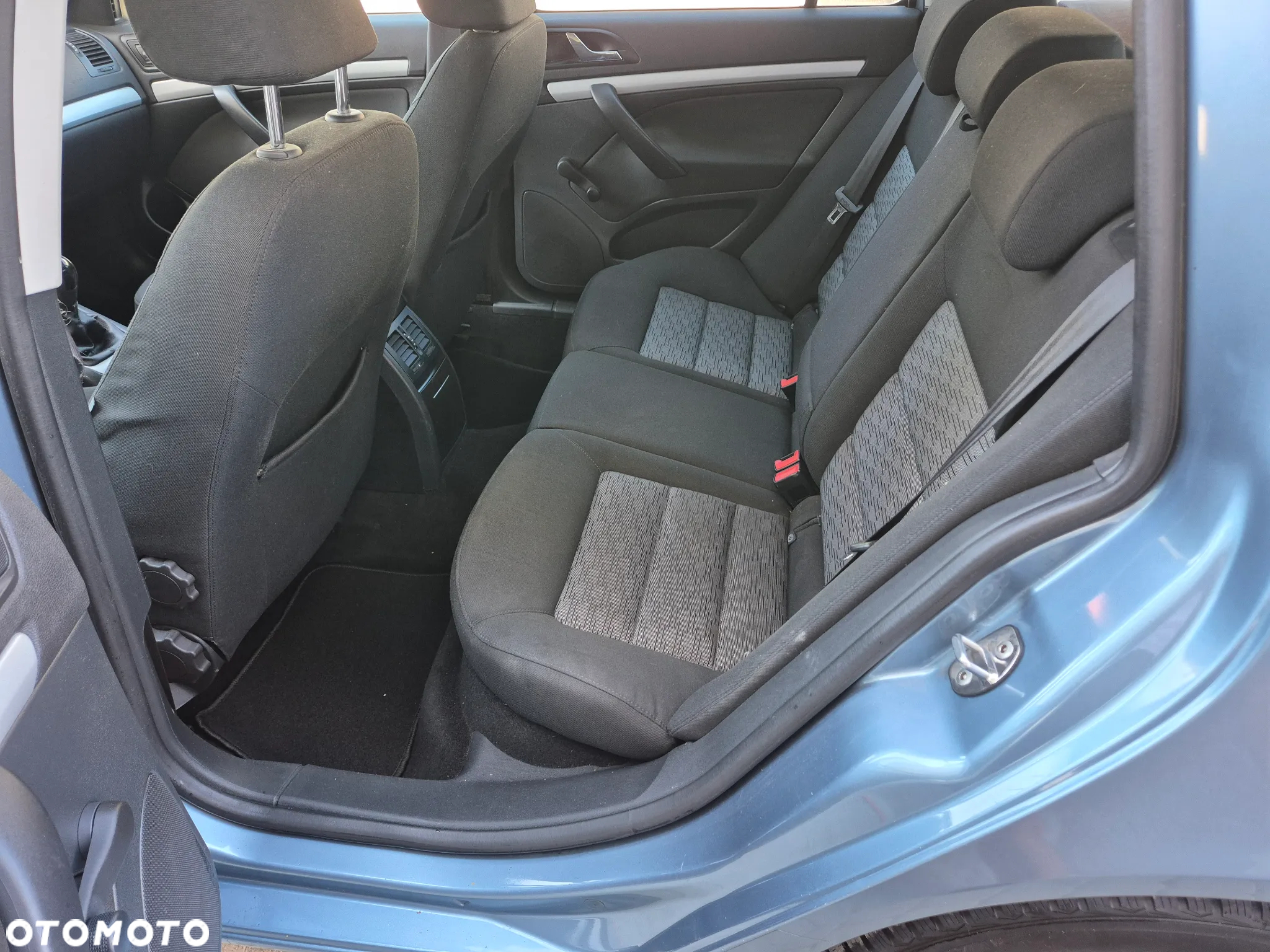 Skoda Octavia 1.6 - 9