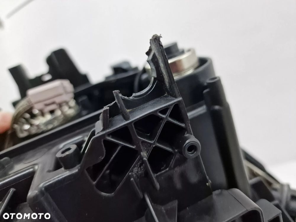 VW SPORTSVAN 517 12- LEWA LAMPA PRZEDNIA PRZÓD BI-XENON , NR 517941031B , NR AUKCJI LA400 - 19