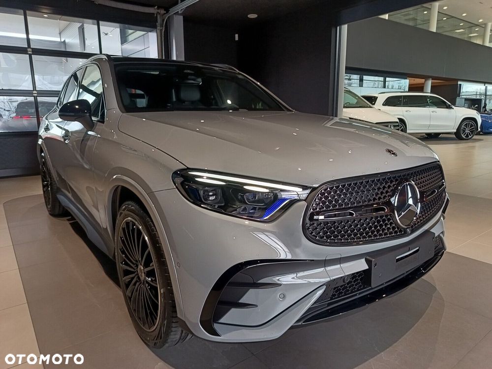 Mercedes-Benz GLC - 4