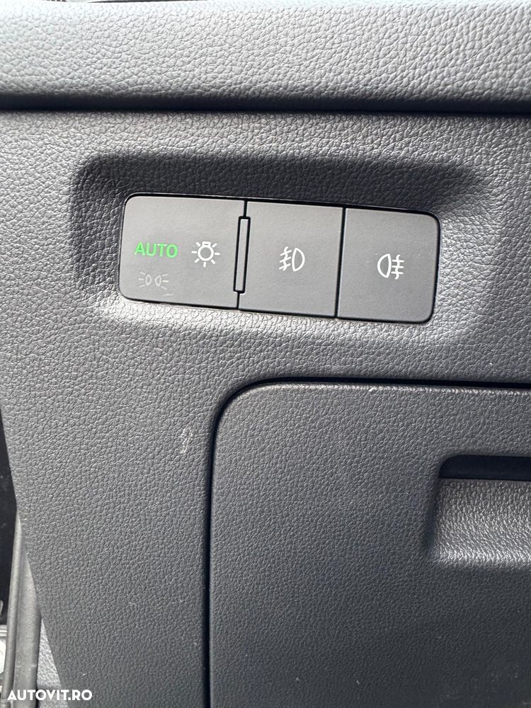 Skoda Octavia 2.0 TDI (Green tec) DSG Style - 14