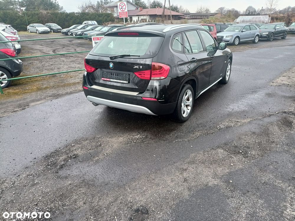 BMW X1 sDrive18i Sport Line - 8