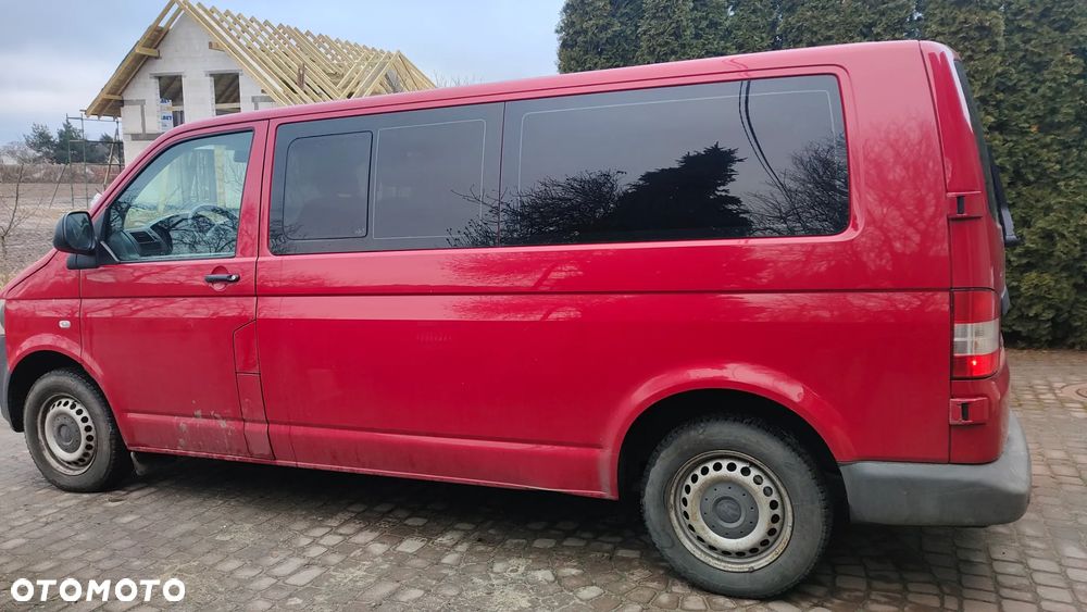 Volkswagen Transporter - 1