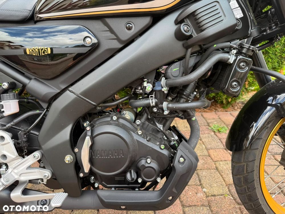 Yamaha XSR - 7