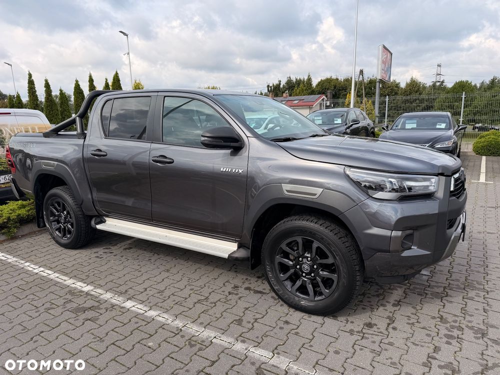 Toyota Hilux 2.8 D-4D mHEV Double Cab Invincible 4x4 - 1