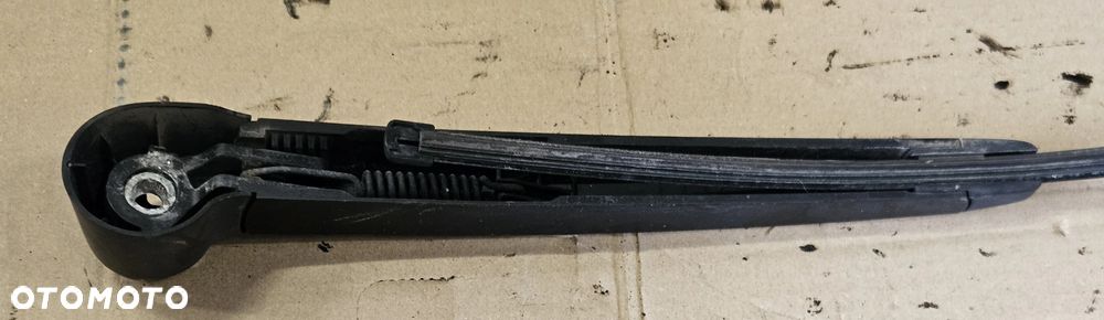 VW Golf V 5 + plus ramie wycieraczki tył tylnej - 2