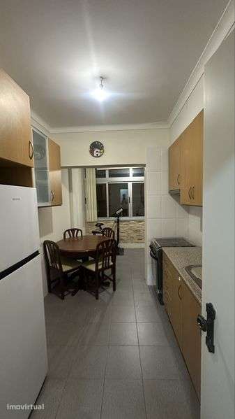 Apartamento T2 em Sacavém (aceita permuta) - Grande imagem: 3/10