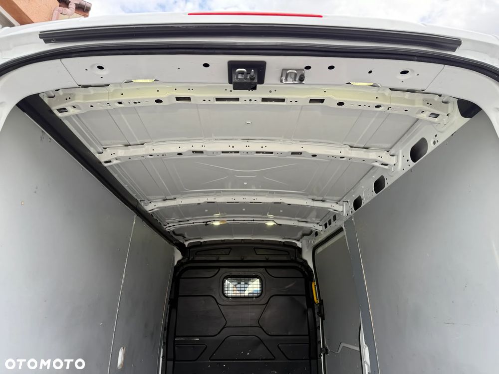 Ford Transit L3H2 - 31