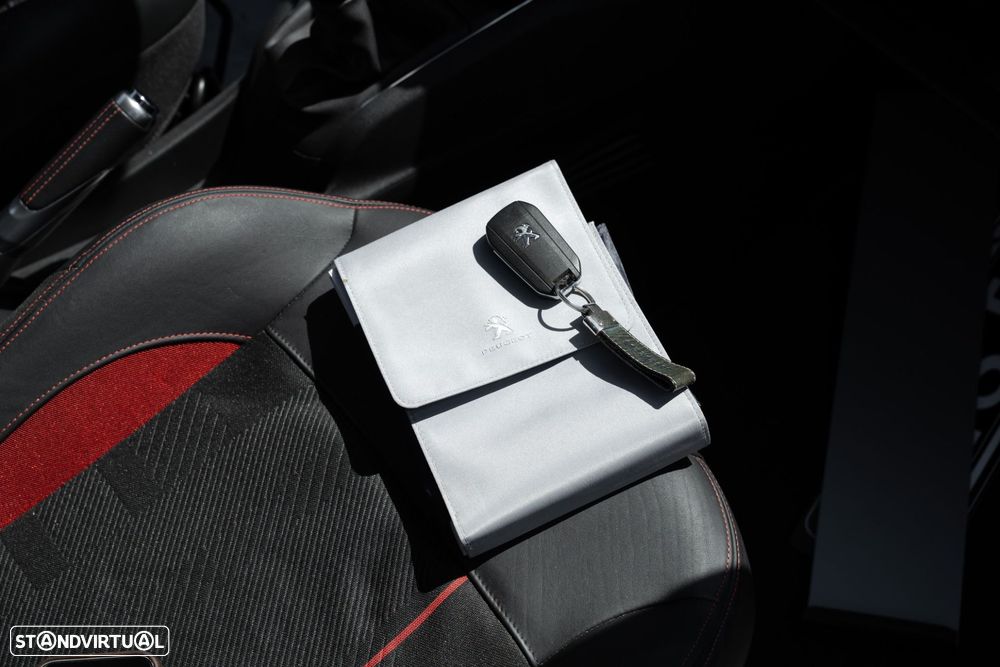 Peugeot 208 1.6 THP GTi - 8