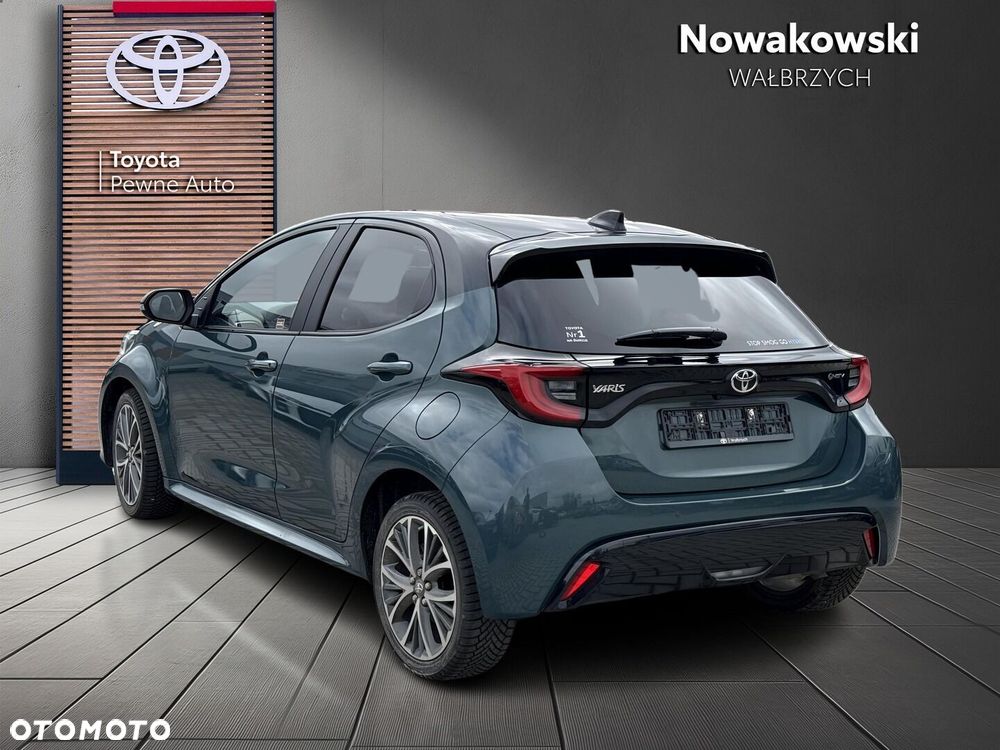 Toyota Yaris Hybrid 1.5 Executive - 5