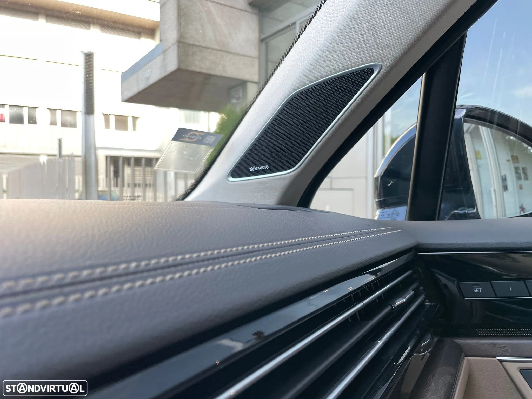 VW Touareg 3.0 TDI V6 Elegance Plus - 25