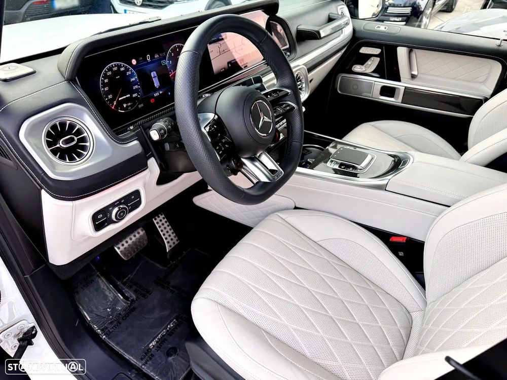 Mercedes-Benz G 63 AMG Standard - 24