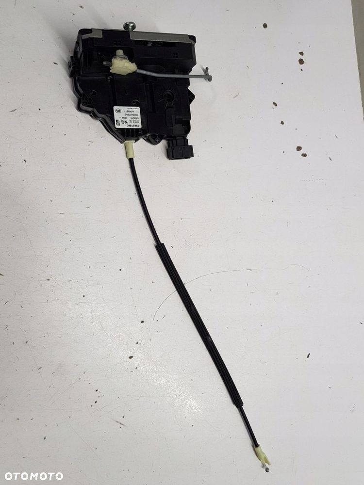 zamek drzwi prawy przód Opel Corsa E 6 PIN - 1