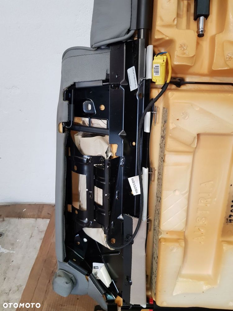 kanapa tył skóra vw phaeton 3d2 3.0tdi 06r - 13