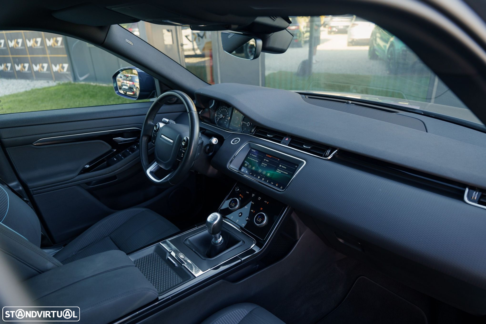 Land Rover Range Rover Evoque 2.0 D150 R-Dynamic - 11