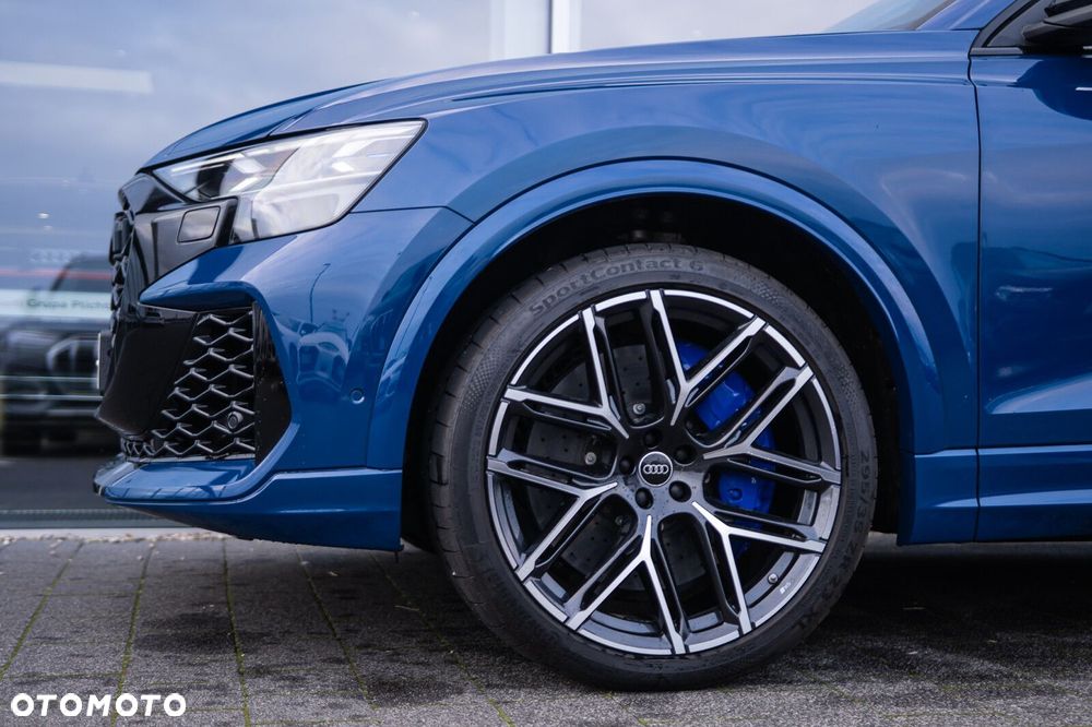 Audi RS Q8 - 5