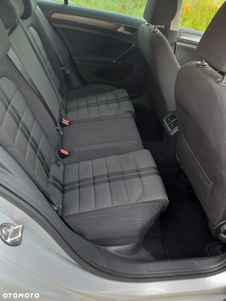 Volkswagen Golf 1.6 TDI BlueMotion Trendline - 19